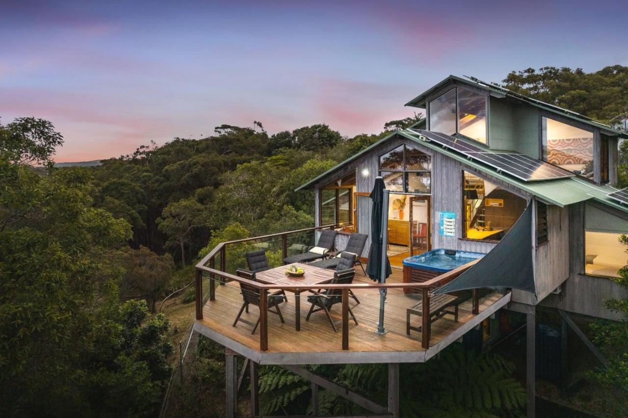 خليج بيرون The Oasis Apartments And Treetop Houses المظهر الخارجي الصورة
